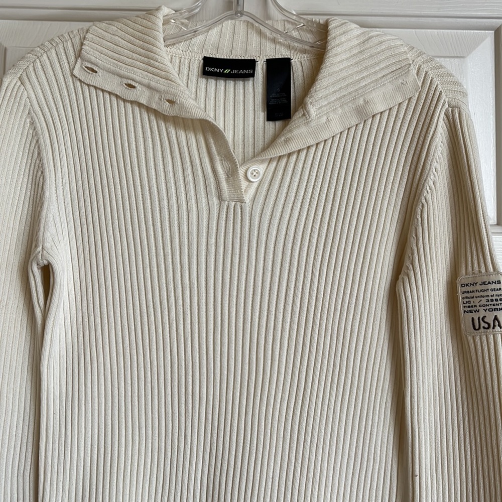 NWOT DKNY Jeans sweater